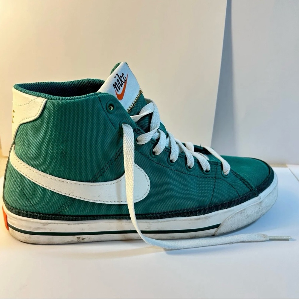 Size 7 - Nike Court Legacy Canvas Mid Green Near-Perfect Condition (Pre-Owned)